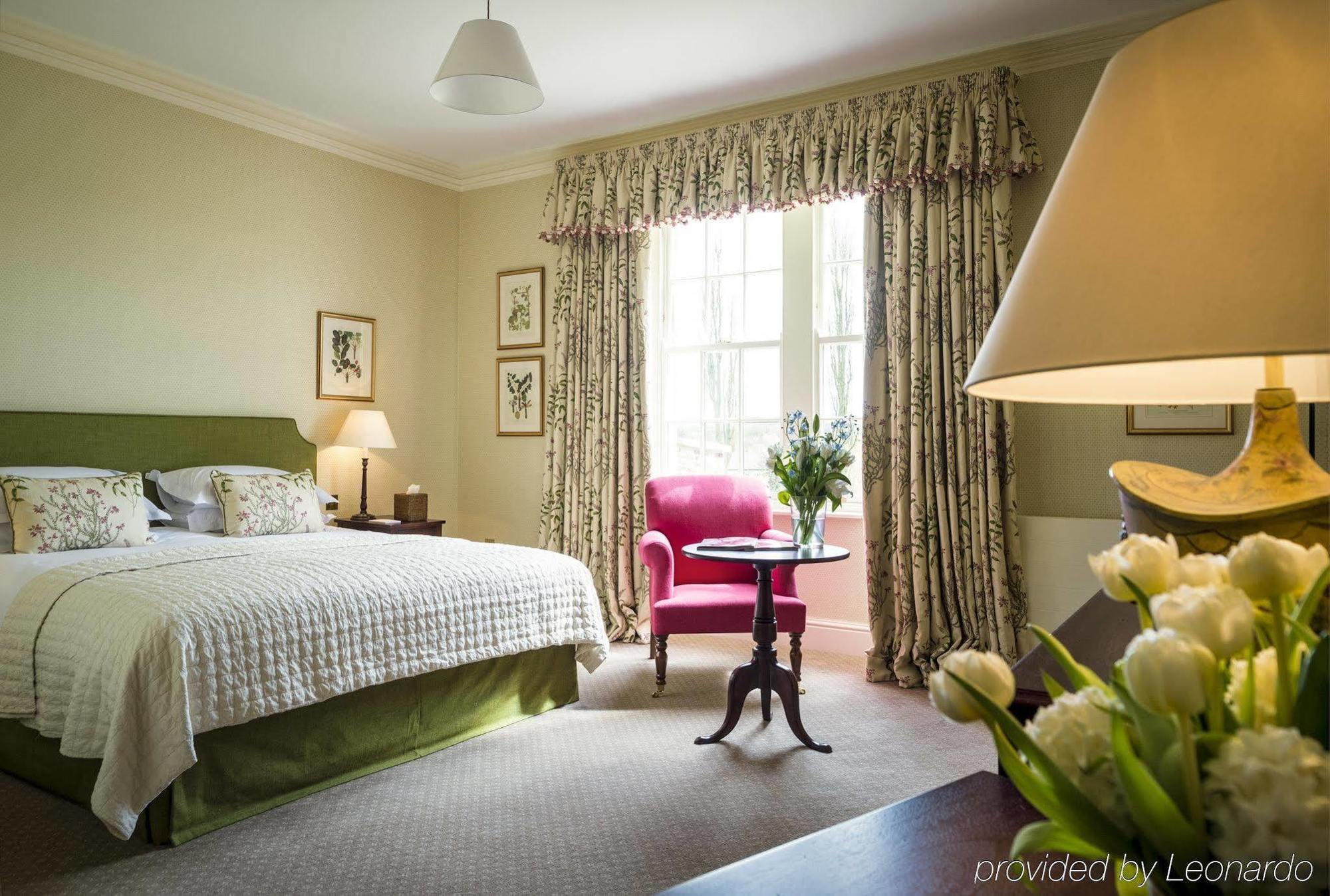 The Talbot, Malton, North Yorkshire Pension Buitenkant foto