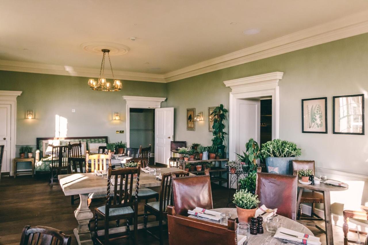 The Talbot, Malton, North Yorkshire Pension Buitenkant foto